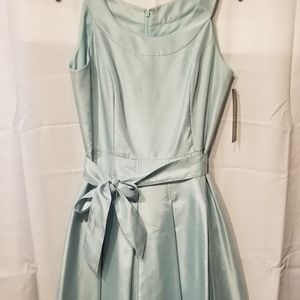 Jessica Howard dress